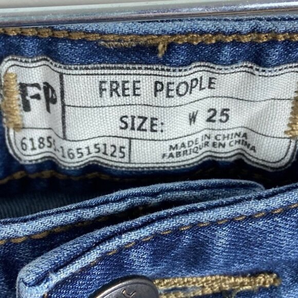 Free People Skinny Jeans Busted Knee Josie Destroyed Distressed‎ Size 25 Denim - Picture 5 of 13